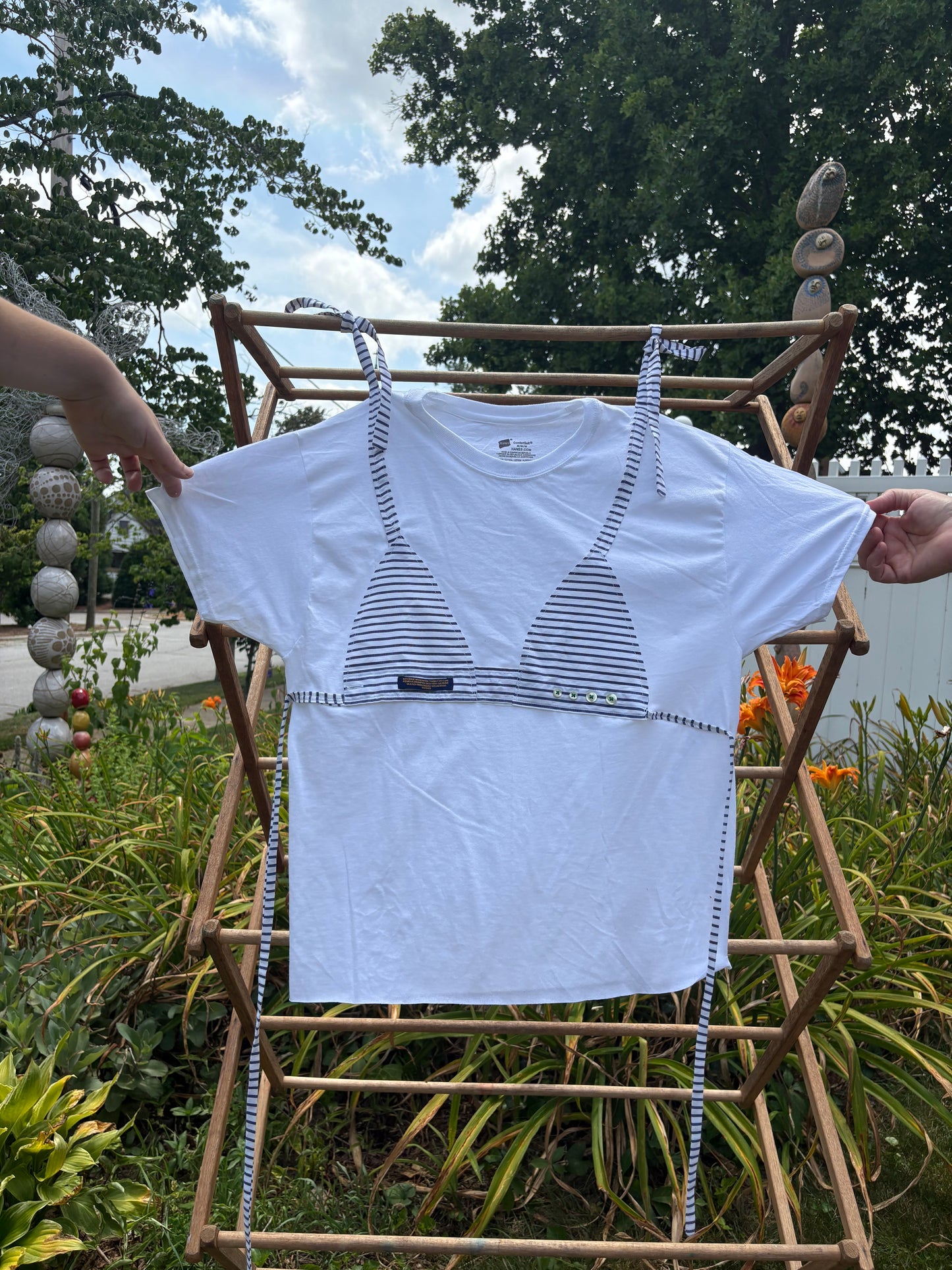 Tee-kini white and blue stripe w/ button nips